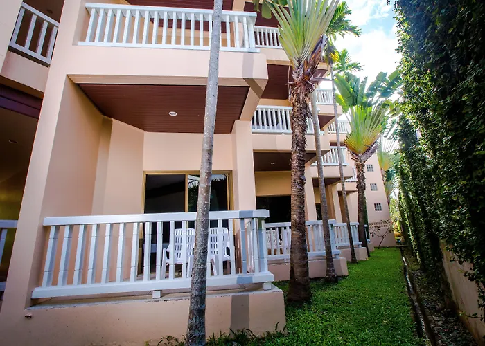 Kata Poolside Resort Sha Extra Plus
